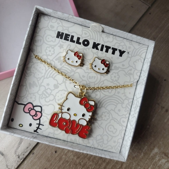 NWT Hello Kitty Enamel Necklace and Earring Set - Picture 2 of 8